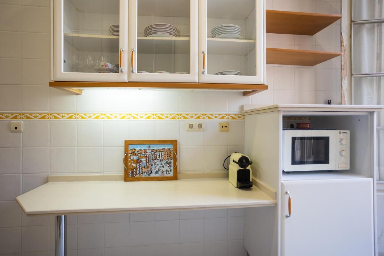 Constitucion Apartment Малага Экстерьер фото